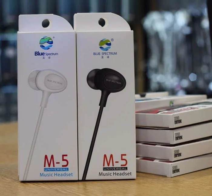 Blue Spectrum M-5 Wired Handsfree – Universal Music Headset with Mic (3.5mm)